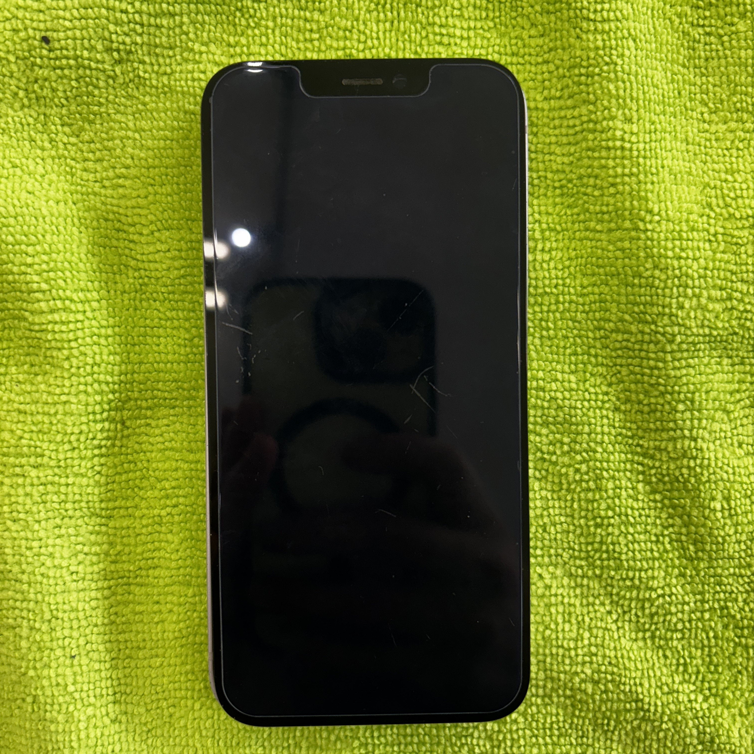 iPhone12mini 画面修理【那覇店】