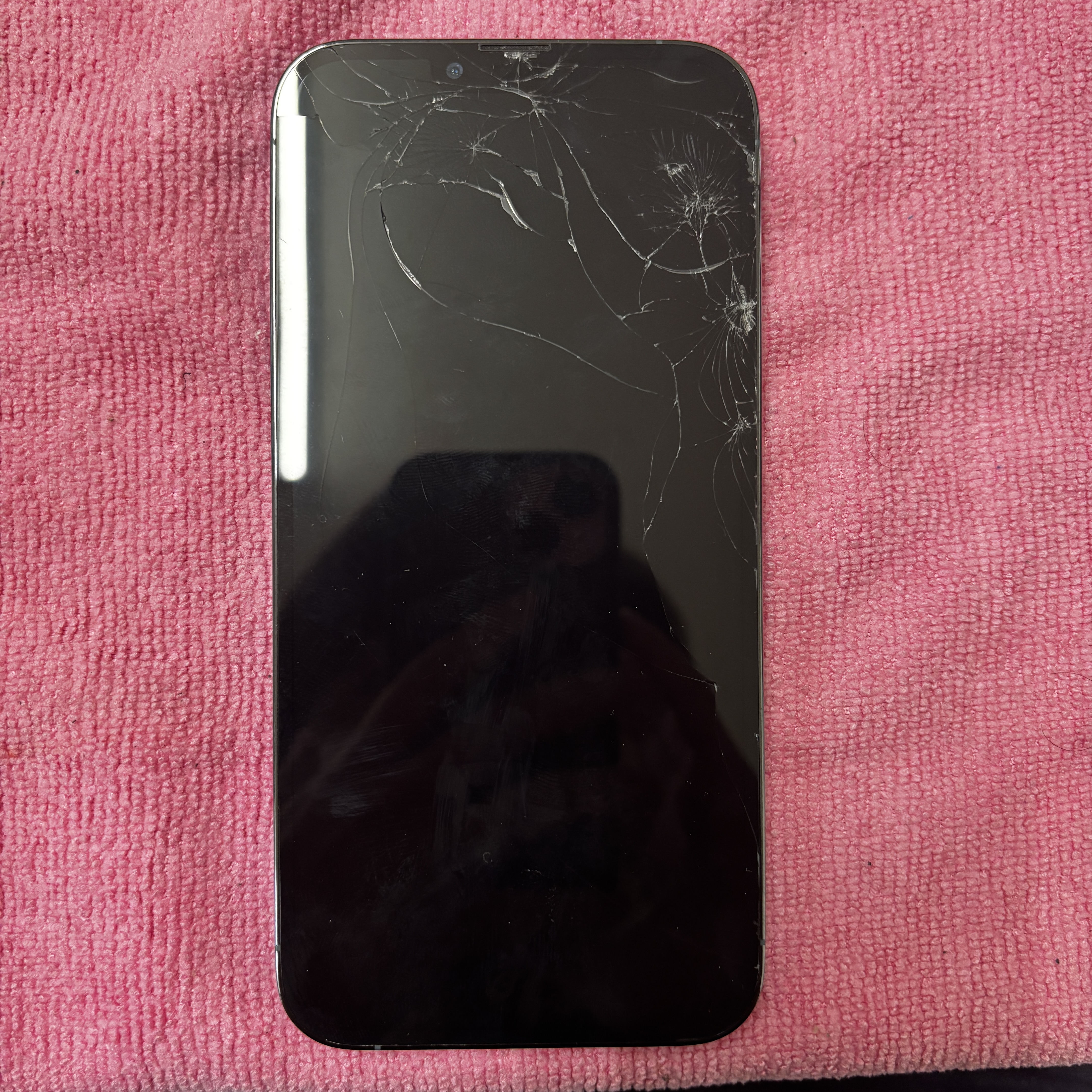 iPhone14バッテリー交換を浦添で｜西原から30分