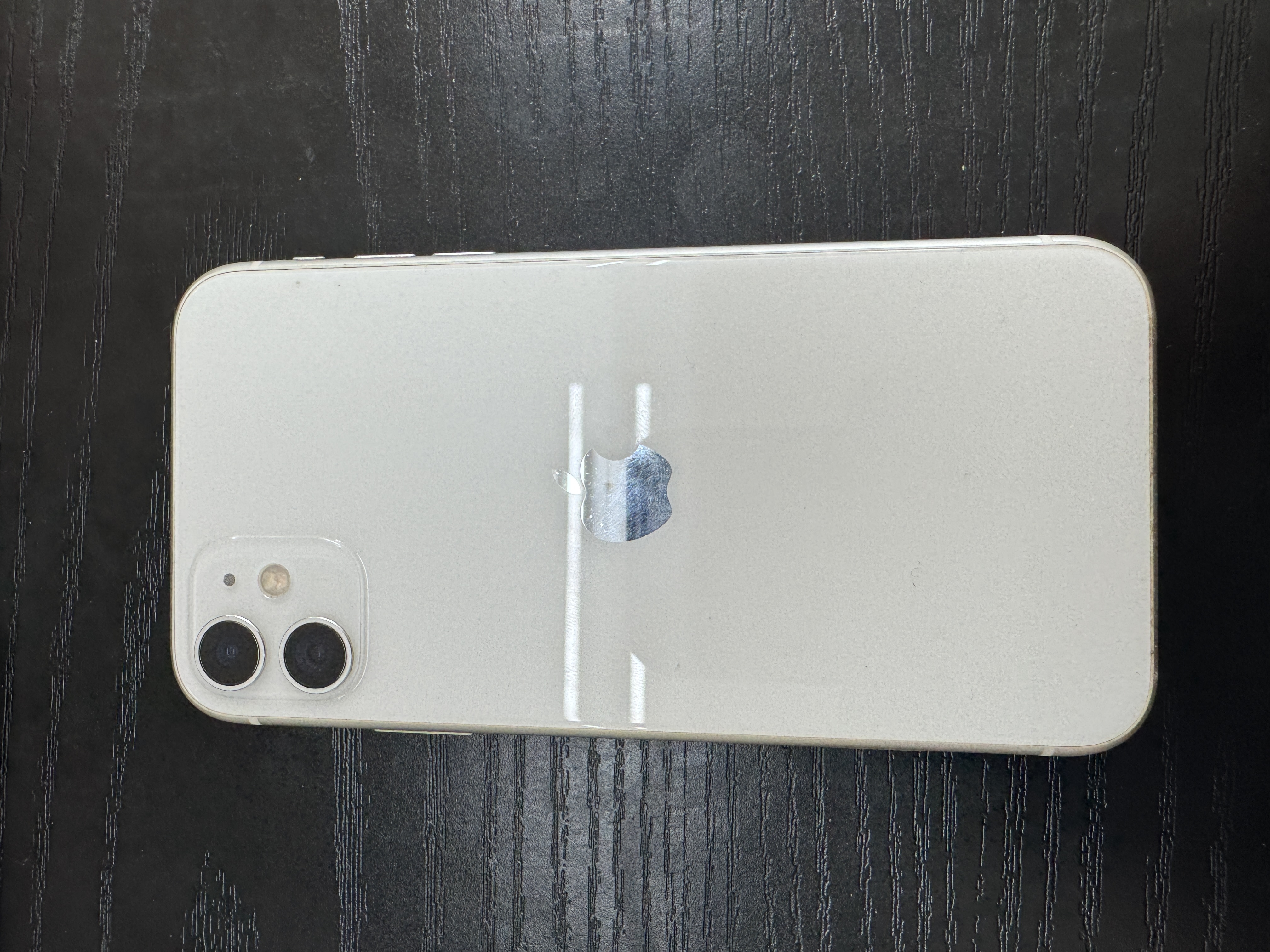 iPhone11カメラレンズ修理｜石垣島・真栄里から即日30分