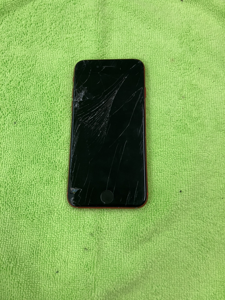 iPhoneSE2 画面修理【浦添店】