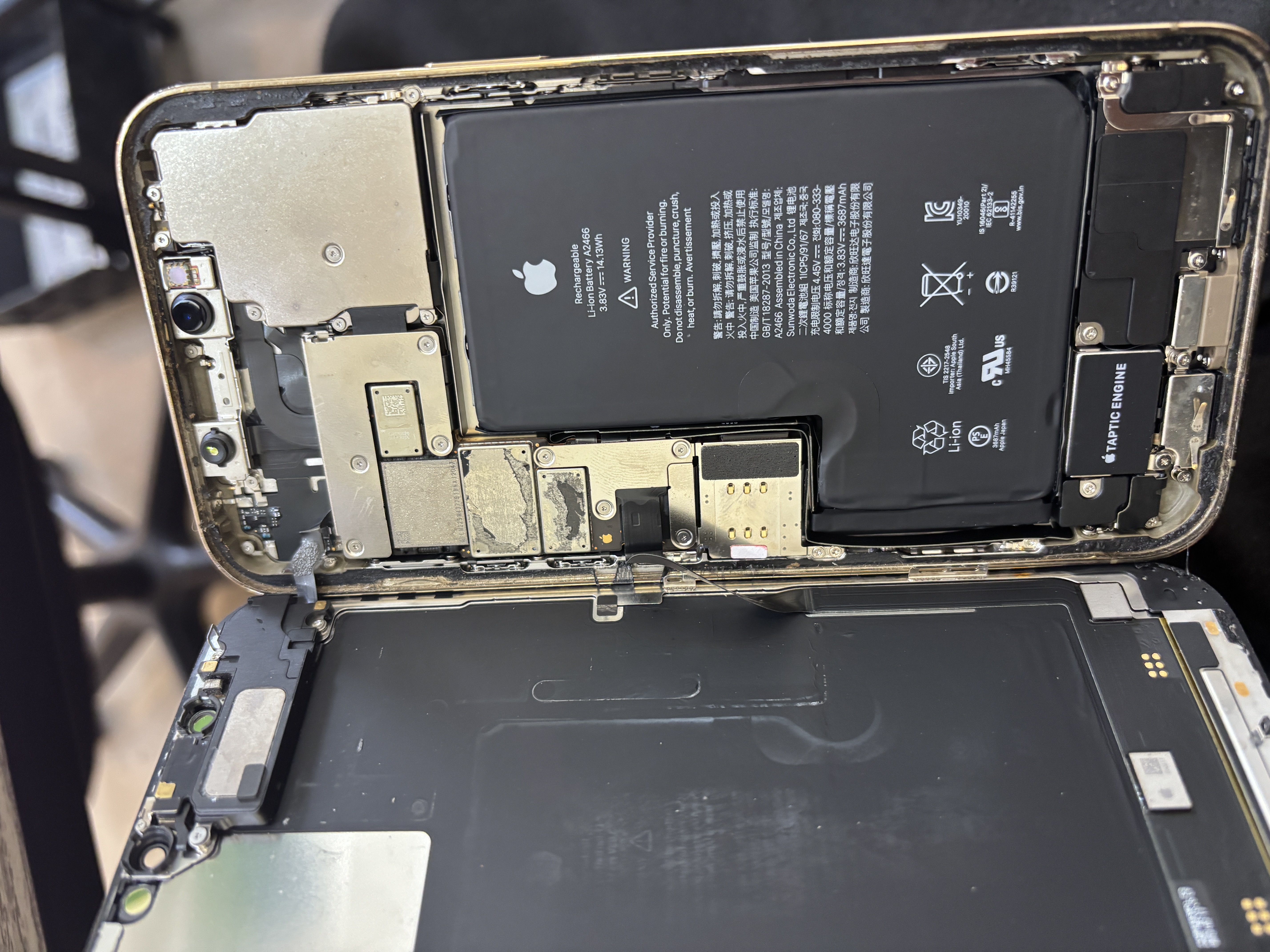 iPhone12Pro画面交換｜沖縄市・ひやごんスタジアムから即日対応