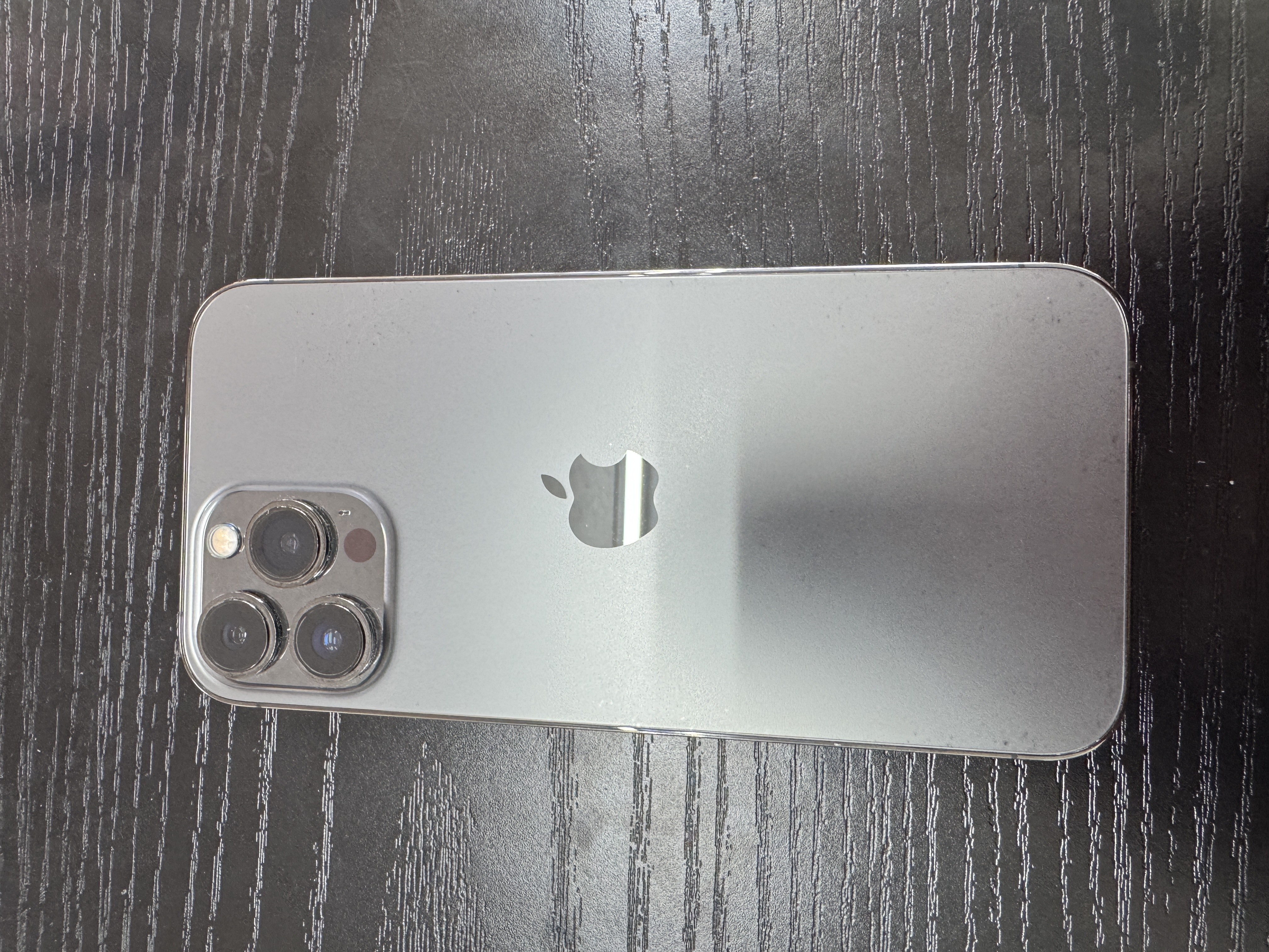 iPhone13ProMax充電コネクタ修理｜石垣島・平得から即日40分