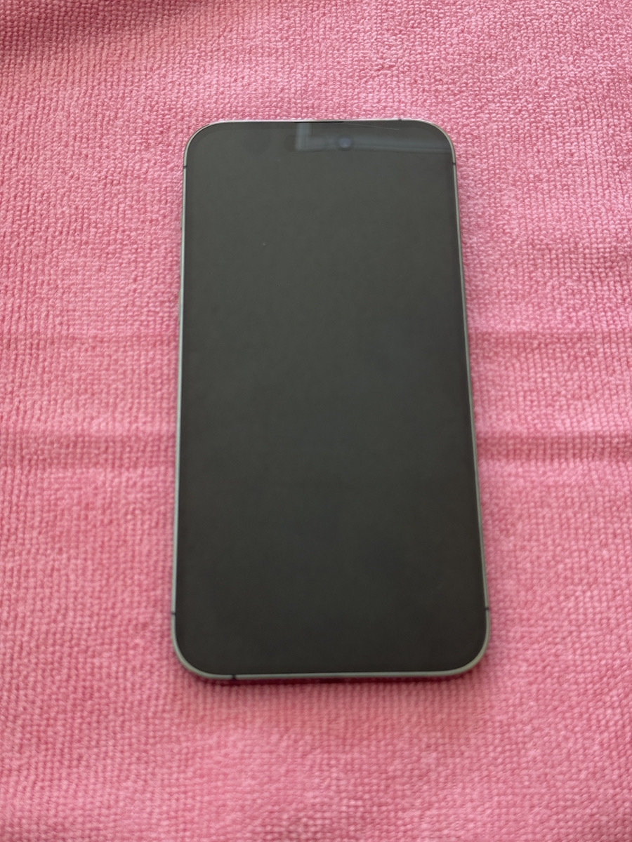 iPhone13ProMax画面交換｜浦添・城間から即日40分