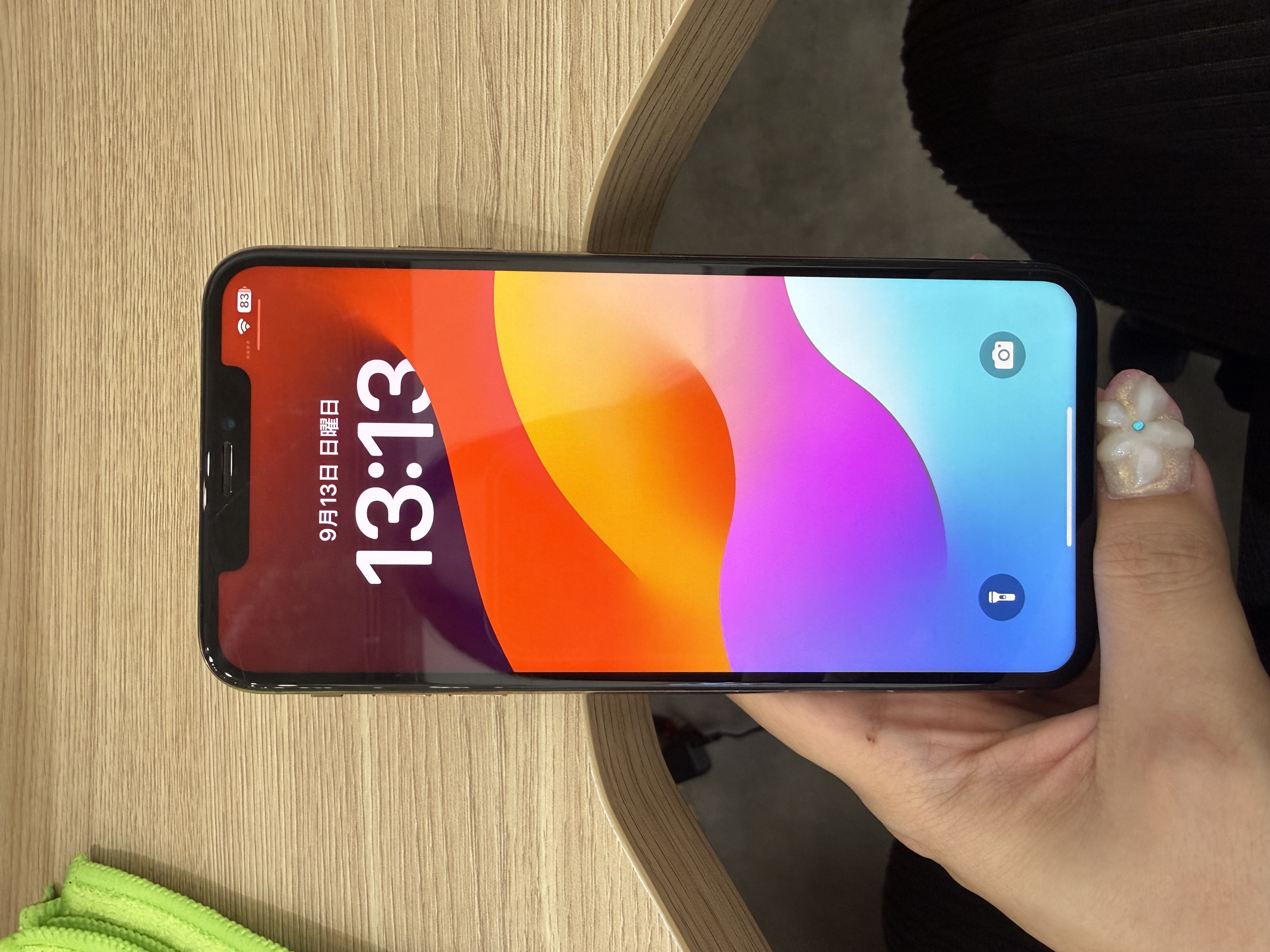 iPhoneXR画面交換｜那覇・首里城から即日・データそのまま