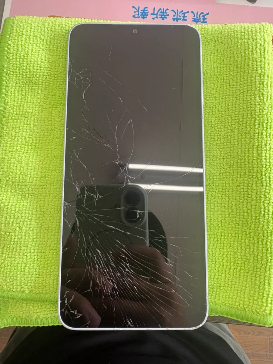 【Galaxy A25】ガラス割れ＋液晶修理