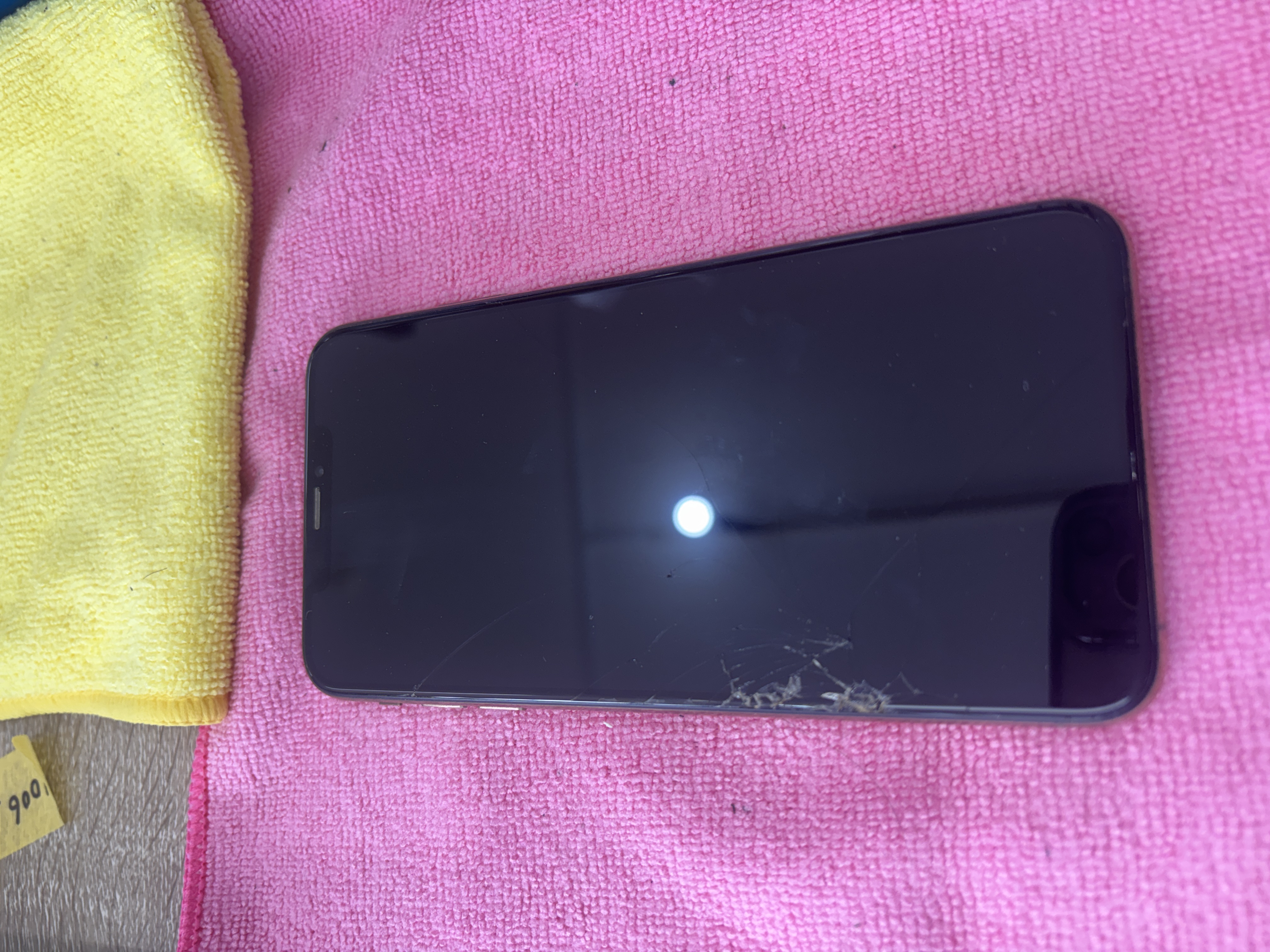 iPhoneXR画面交換｜宮古島・下里から即日30分