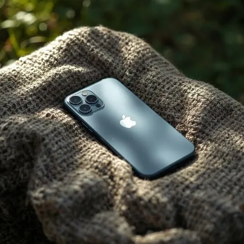 iPhoneを風通しの良い場所で乾かしているイメージ