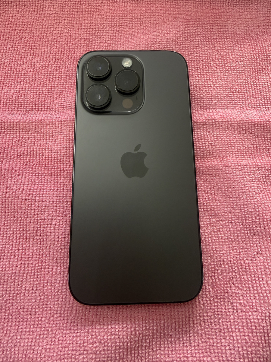 iPhone13Pro充電コネクタ修理を浦添で｜屋富祖から40分