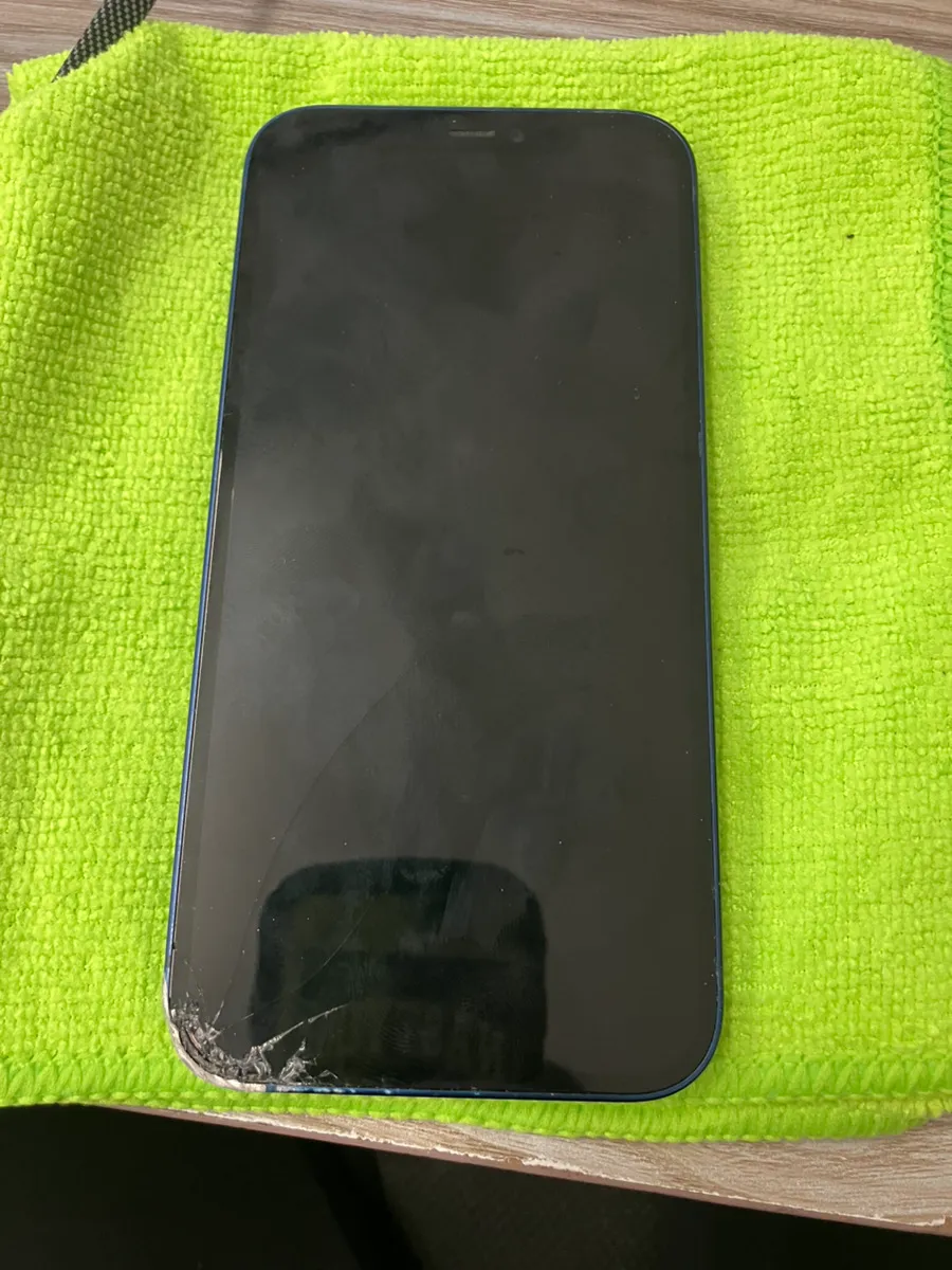 【iPhone 12】画面修理