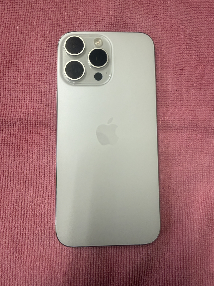 iPhone16カメラレンズ修理｜浦添・パルコシティから即日30分